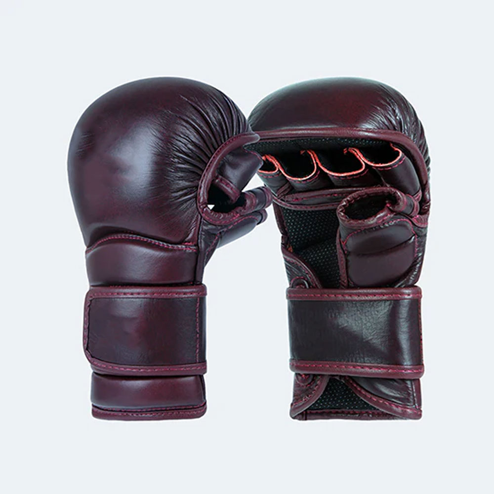 05 Sparring Gloves - Image 1